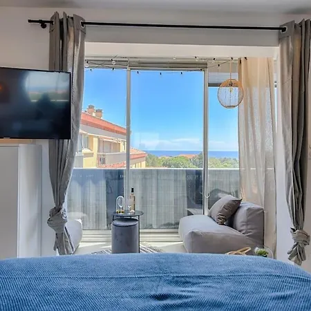 Sea View & Suite: 3min Fréjus