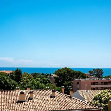 Apartment Sea View & Suite: 3min Frejus